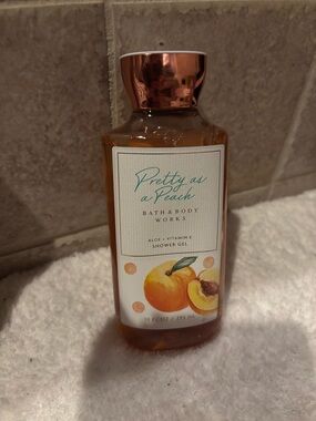 Bath & Body Works Pretty as a Peach Shower Gel - Full Bottle